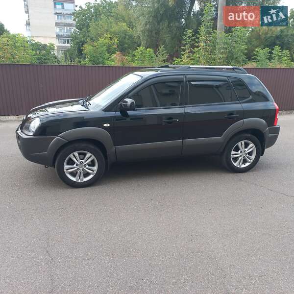 Позашляховик / Кросовер Hyundai Tucson 2008 в Козелеці
