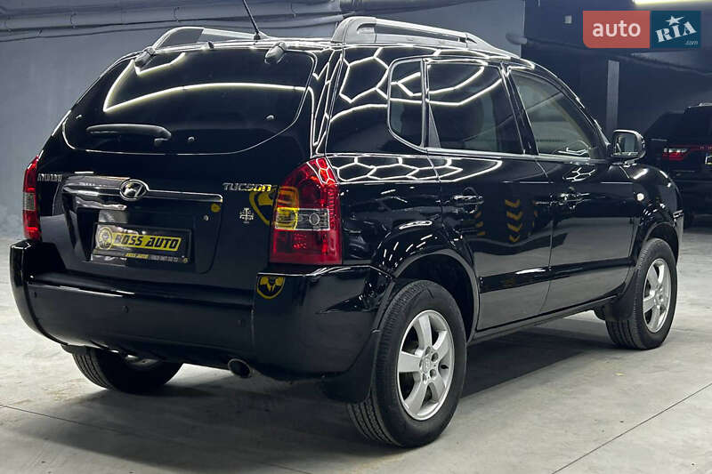 Внедорожник / Кроссовер Hyundai Tucson 2008 в Черновцах