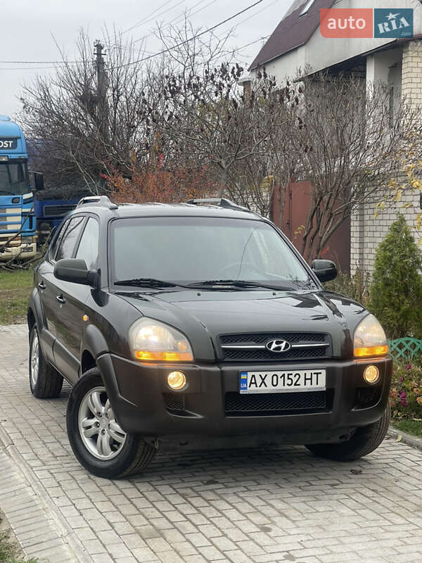 Внедорожник / Кроссовер Hyundai Tucson 2005 в Харькове фото 3 Внедорожник / Кроссовер Hyundai Tucson 2005 в Харькове
