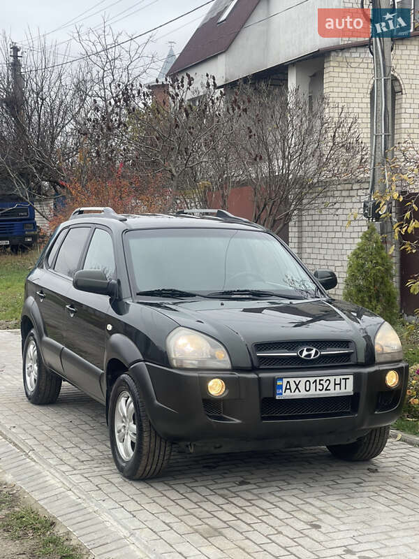 Внедорожник / Кроссовер Hyundai Tucson 2005 в Харькове фото 6 Внедорожник / Кроссовер Hyundai Tucson 2005 в Харькове