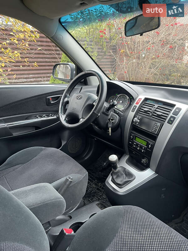Внедорожник / Кроссовер Hyundai Tucson 2005 в Харькове фото 131 Внедорожник / Кроссовер Hyundai Tucson 2005 в Харькове