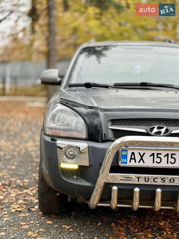 Позашляховик / Кросовер Hyundai Tucson 2011 в Харкові фото 6 Позашляховик / Кросовер Hyundai Tucson 2011 в Харкові
