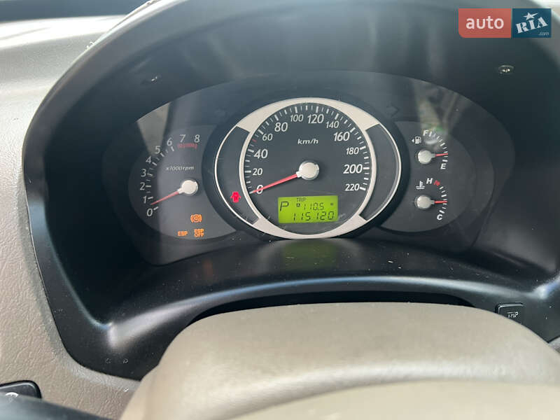 Внедорожник / Кроссовер Hyundai Tucson 2007 в Чугуеве фото 10 Внедорожник / Кроссовер Hyundai Tucson 2007 в Чугуеве