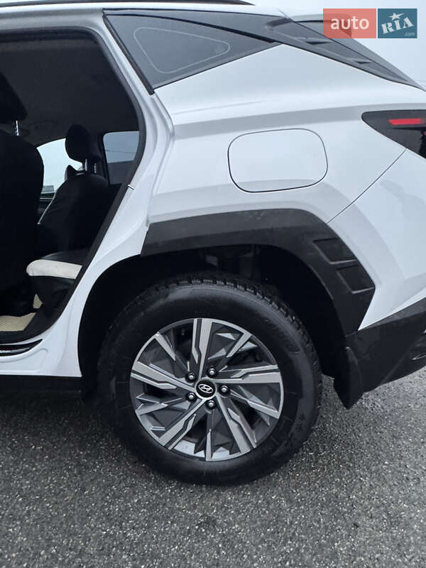 Внедорожник / Кроссовер Hyundai Tucson 2022 в Брусилове