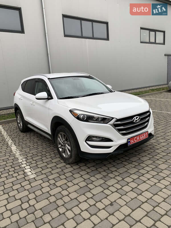 Позашляховик / Кросовер Hyundai Tucson 2017 в Івано-Франківську