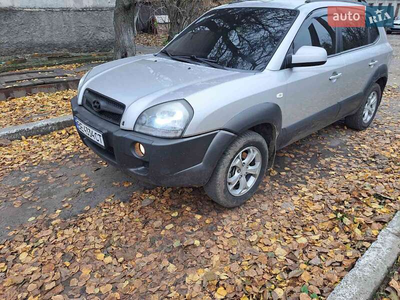 Внедорожник / Кроссовер Hyundai Tucson 2009 в Казанке