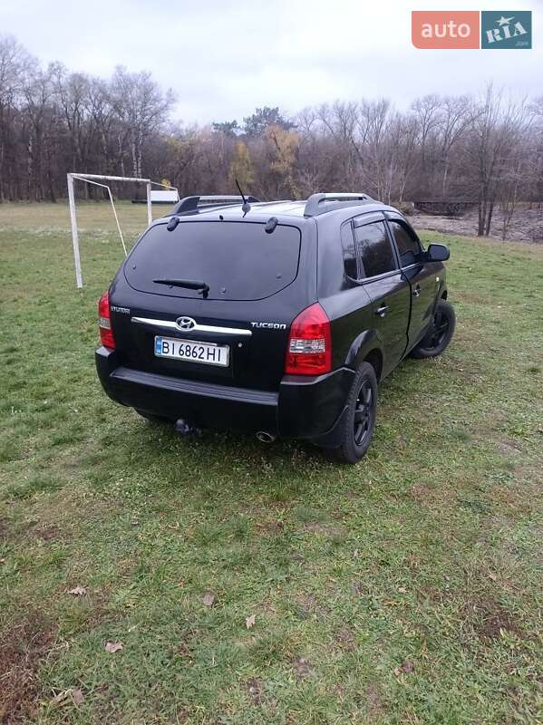 Позашляховик / Кросовер Hyundai Tucson 2006 в Онуфріївці фото 3 Позашляховик / Кросовер Hyundai Tucson 2006 в Онуфріївці