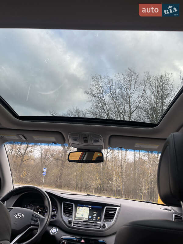 Внедорожник / Кроссовер Hyundai Tucson 2015 в Чернигове фото 13 Внедорожник / Кроссовер Hyundai Tucson 2015 в Чернигове