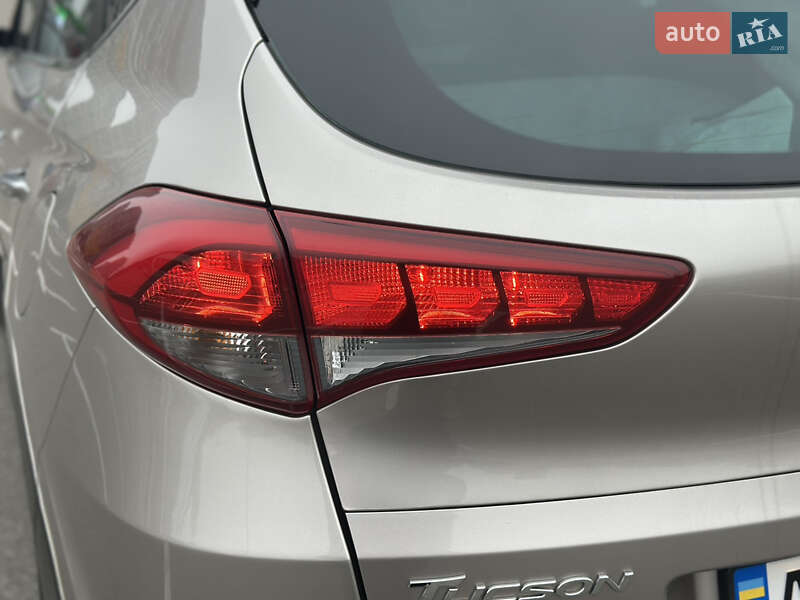 Внедорожник / Кроссовер Hyundai Tucson 2017 в Киеве