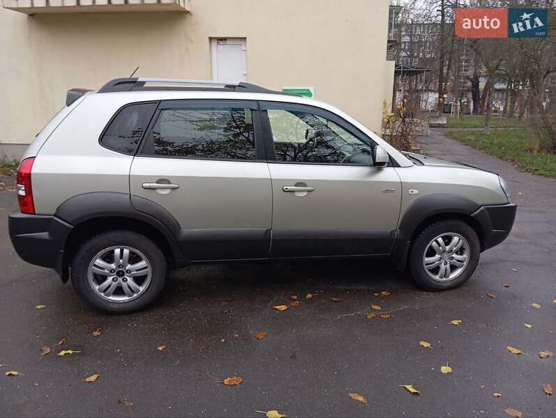 Внедорожник / Кроссовер Hyundai Tucson 2006 в Киеве