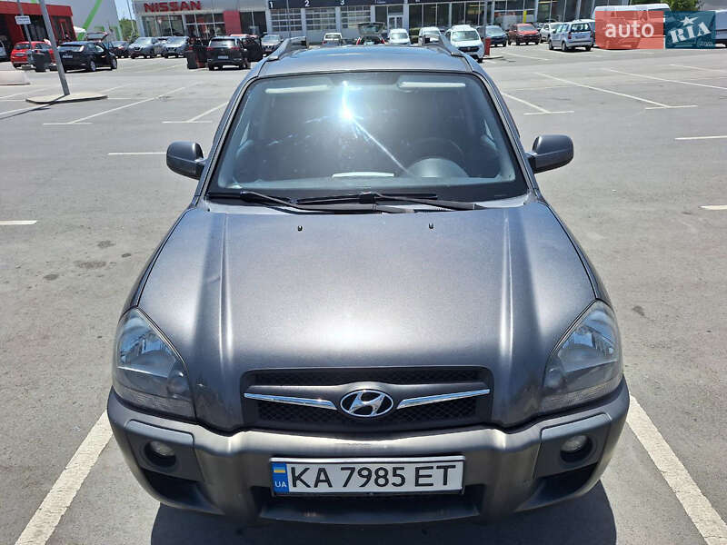 Внедорожник / Кроссовер Hyundai Tucson 2009 в Киеве фото 4 Внедорожник / Кроссовер Hyundai Tucson 2009 в Киеве