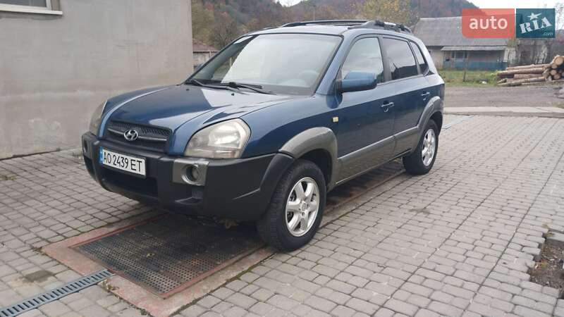 Внедорожник / Кроссовер Hyundai Tucson 2005 в Межгорье фото 2 Внедорожник / Кроссовер Hyundai Tucson 2005 в Межгорье
