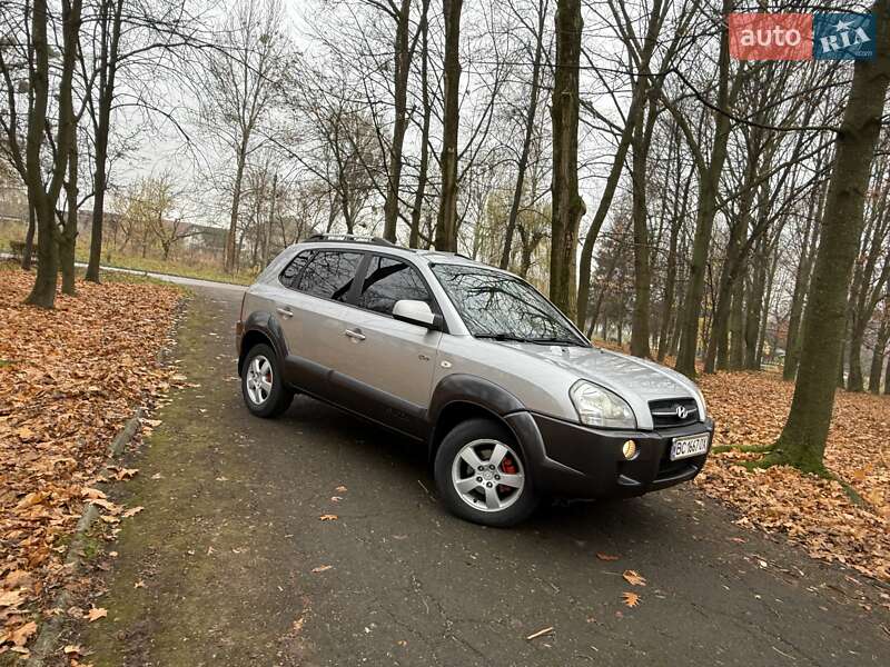 Внедорожник / Кроссовер Hyundai Tucson 2005 в Калуше