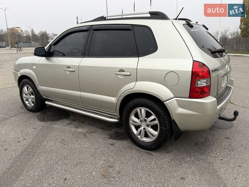 Внедорожник / Кроссовер Hyundai Tucson 2009 в Харькове фото 12 Внедорожник / Кроссовер Hyundai Tucson 2009 в Харькове