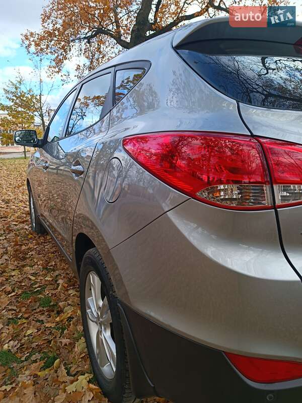 Позашляховик / Кросовер Hyundai Tucson 2012 в Вінниці фото 5 Позашляховик / Кросовер Hyundai Tucson 2012 в Вінниці