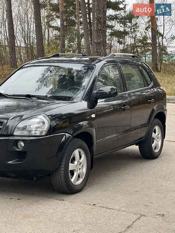 Внедорожник / Кроссовер Hyundai Tucson 2004 в Ровно