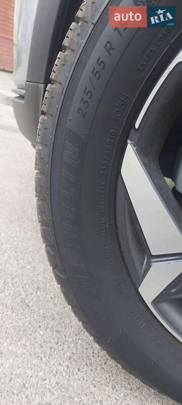 Внедорожник / Кроссовер Hyundai Tucson 2023 в Киеве