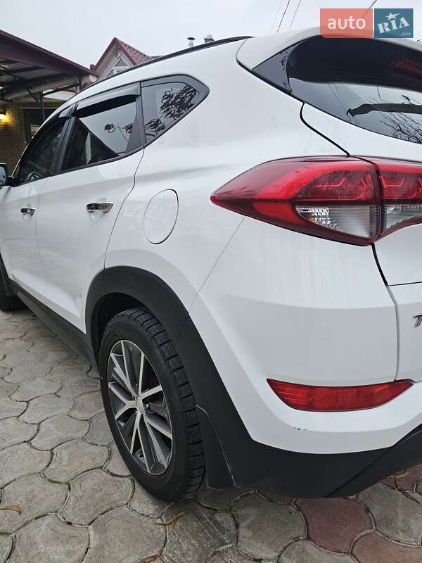 Внедорожник / Кроссовер Hyundai Tucson 2017 в Кривом Роге фото 22 Внедорожник / Кроссовер Hyundai Tucson 2017 в Кривом Роге