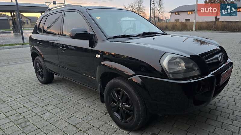 Внедорожник / Кроссовер Hyundai Tucson 2009 в Ивано-Франковске