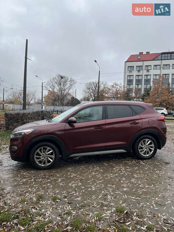 Внедорожник / Кроссовер Hyundai Tucson 2017 в Киеве