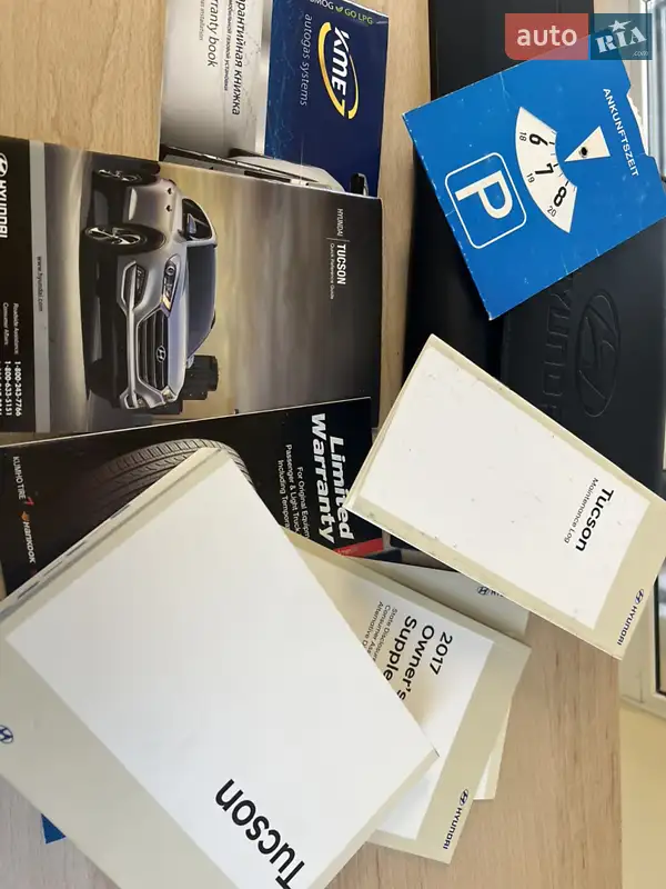 Внедорожник / Кроссовер Hyundai Tucson 2017 в Киеве документ
