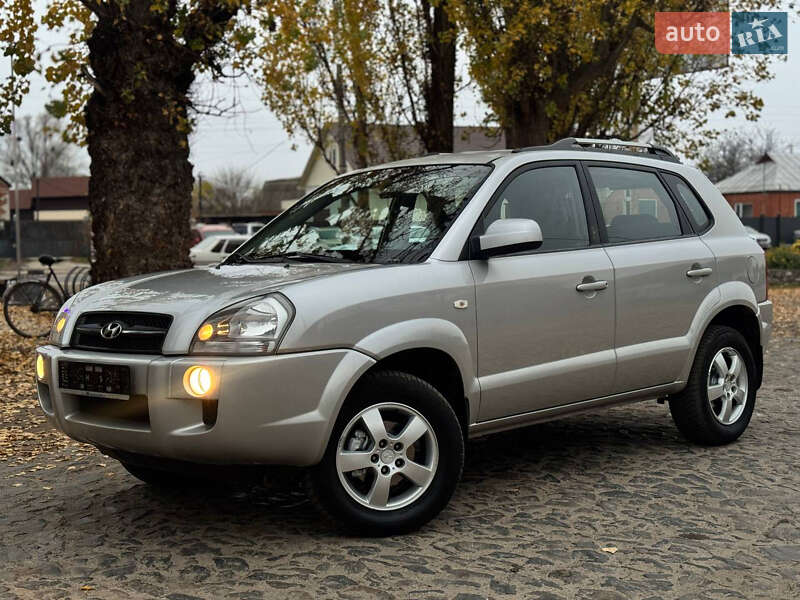 Внедорожник / Кроссовер Hyundai Tucson 2008 в Ахтырке фото Внедорожник / Кроссовер Hyundai Tucson 2008 в Ахтырке