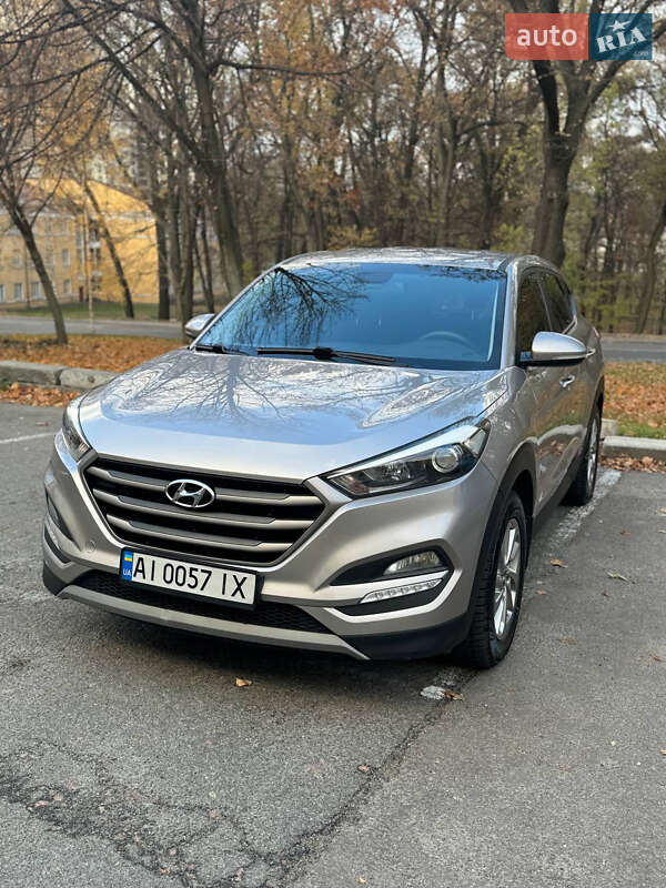 Внедорожник / Кроссовер Hyundai Tucson 2016 в Киеве
