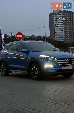 Внедорожник / Кроссовер Hyundai Tucson 2017 в Киеве