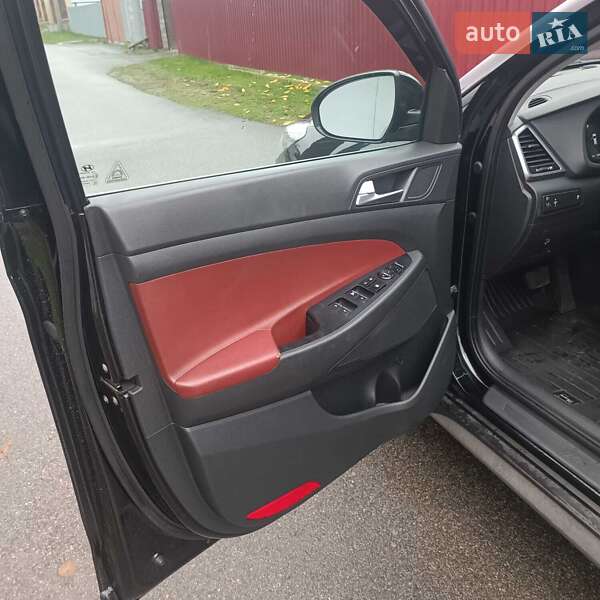 Внедорожник / Кроссовер Hyundai Tucson 2017 в Киеве фото 13 Внедорожник / Кроссовер Hyundai Tucson 2017 в Киеве