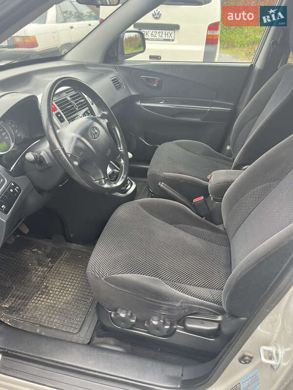Внедорожник / Кроссовер Hyundai Tucson 2007 в Ровно фото 5 Внедорожник / Кроссовер Hyundai Tucson 2007 в Ровно