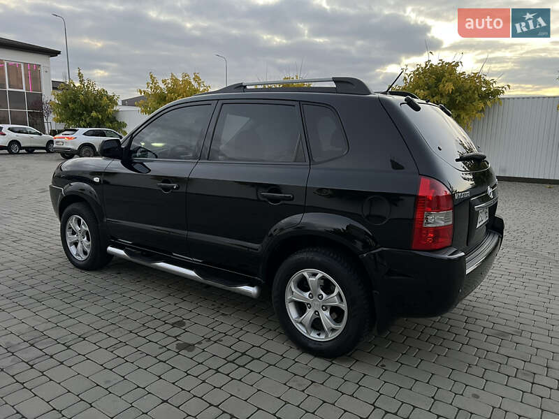 Внедорожник / Кроссовер Hyundai Tucson 2009 в Гайсине фото 17 Внедорожник / Кроссовер Hyundai Tucson 2009 в Гайсине