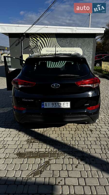 Внедорожник / Кроссовер Hyundai Tucson 2016 в Киеве
