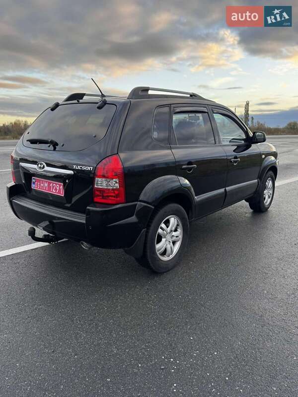 Внедорожник / Кроссовер Hyundai Tucson 2008 в Мене фото 22 Внедорожник / Кроссовер Hyundai Tucson 2008 в Мене