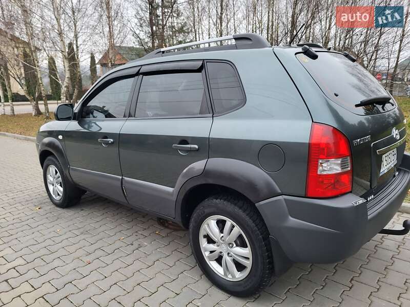 Позашляховик / Кросовер Hyundai Tucson 2012 в Хмельницькому фото 26 Позашляховик / Кросовер Hyundai Tucson 2012 в Хмельницькому