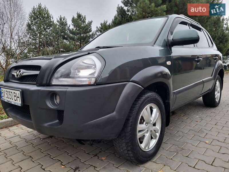 Позашляховик / Кросовер Hyundai Tucson 2012 в Хмельницькому фото 36 Позашляховик / Кросовер Hyundai Tucson 2012 в Хмельницькому