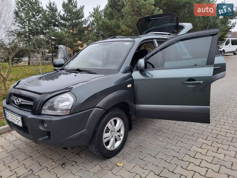 Позашляховик / Кросовер Hyundai Tucson 2012 в Хмельницькому фото 52 Позашляховик / Кросовер Hyundai Tucson 2012 в Хмельницькому