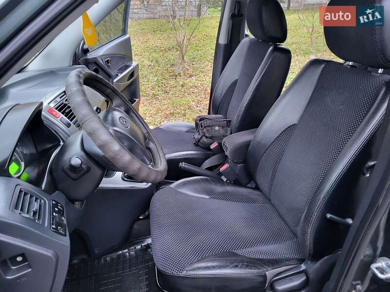 Позашляховик / Кросовер Hyundai Tucson 2012 в Хмельницькому фото 98 Позашляховик / Кросовер Hyundai Tucson 2012 в Хмельницькому