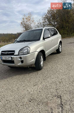 Внедорожник / Кроссовер Hyundai Tucson 2008 в Новом Роздоле