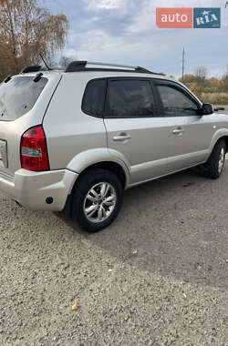Внедорожник / Кроссовер Hyundai Tucson 2008 в Новом Роздоле