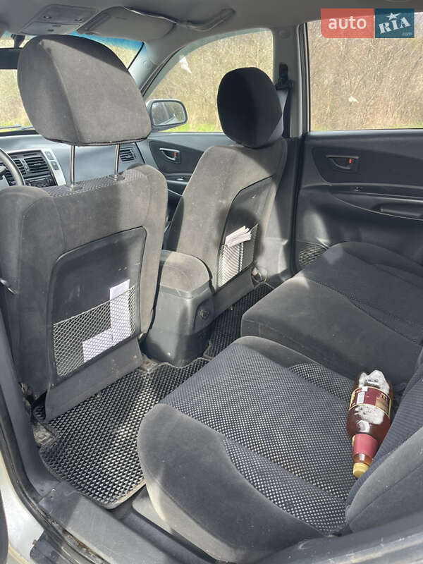 Внедорожник / Кроссовер Hyundai Tucson 2008 в Новом Роздоле