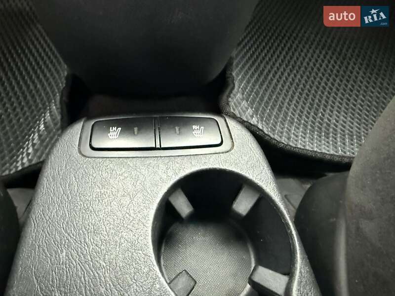 Позашляховик / Кросовер Hyundai Tucson 2008 в Запоріжжі