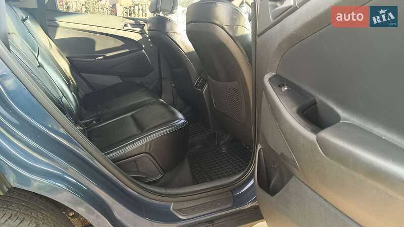 Внедорожник / Кроссовер Hyundai Tucson 2018 в Кривом Роге фото 14 Внедорожник / Кроссовер Hyundai Tucson 2018 в Кривом Роге