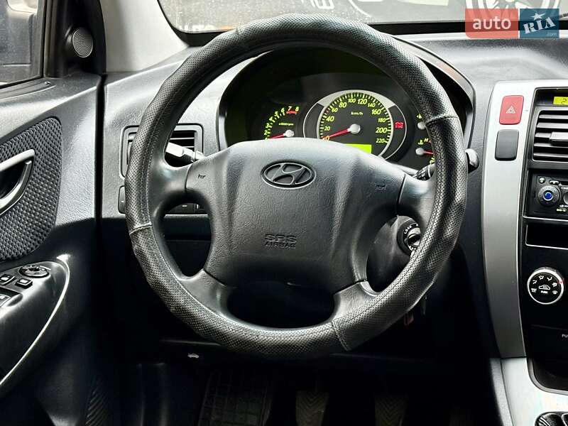 Позашляховик / Кросовер Hyundai Tucson 2006 в Харкові