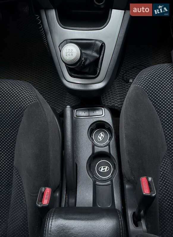 Внедорожник / Кроссовер Hyundai Tucson 2009 в Харькове фото 16 Внедорожник / Кроссовер Hyundai Tucson 2009 в Харькове