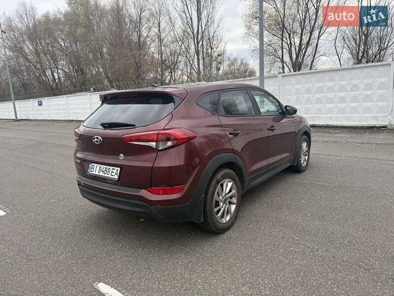 Внедорожник / Кроссовер Hyundai Tucson 2017 в Кременчуге фото 4 Внедорожник / Кроссовер Hyundai Tucson 2017 в Кременчуге