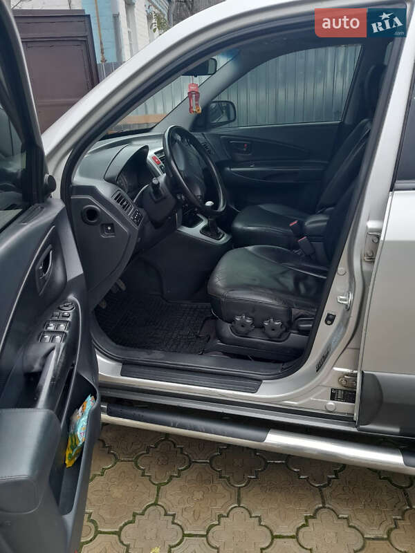 Внедорожник / Кроссовер Hyundai Tucson 2008 в Шполе фото 4 Внедорожник / Кроссовер Hyundai Tucson 2008 в Шполе
