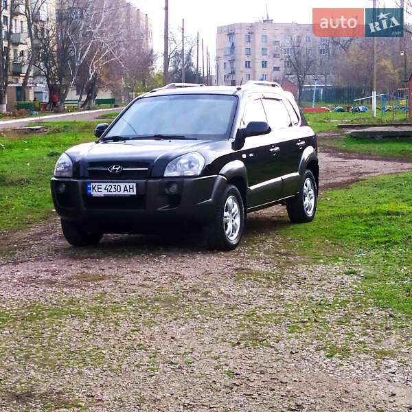 Внедорожник / Кроссовер Hyundai Tucson 2008 в Кривом Роге