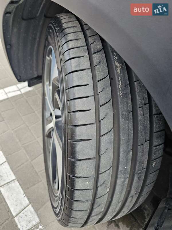 Внедорожник / Кроссовер Hyundai Tucson 2017 в Киеве