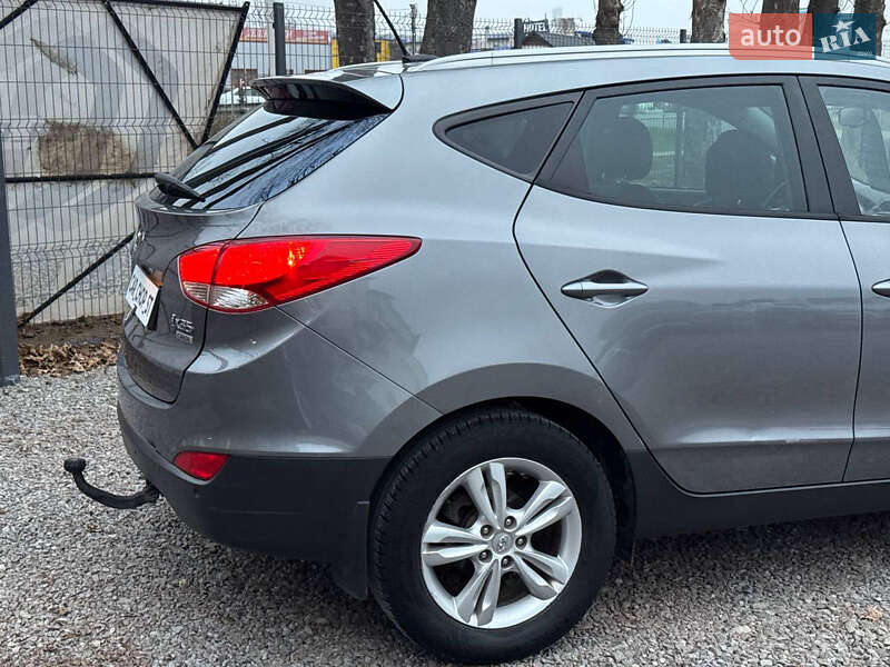 Внедорожник / Кроссовер Hyundai Tucson 2013 в Стрые