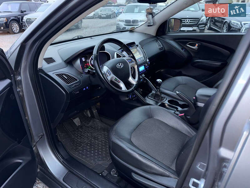 Внедорожник / Кроссовер Hyundai Tucson 2013 в Стрые